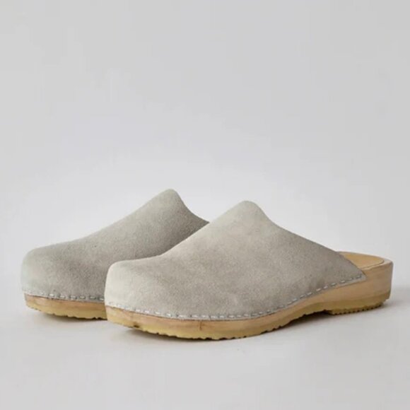 No. 6 Contour Suede Clog on Flat Base in Chalk White Suede - Picture 4 of 15